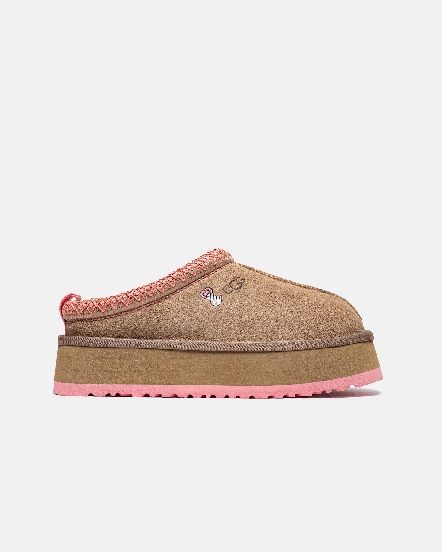 Ugg Tasman Platform Chesnut Love