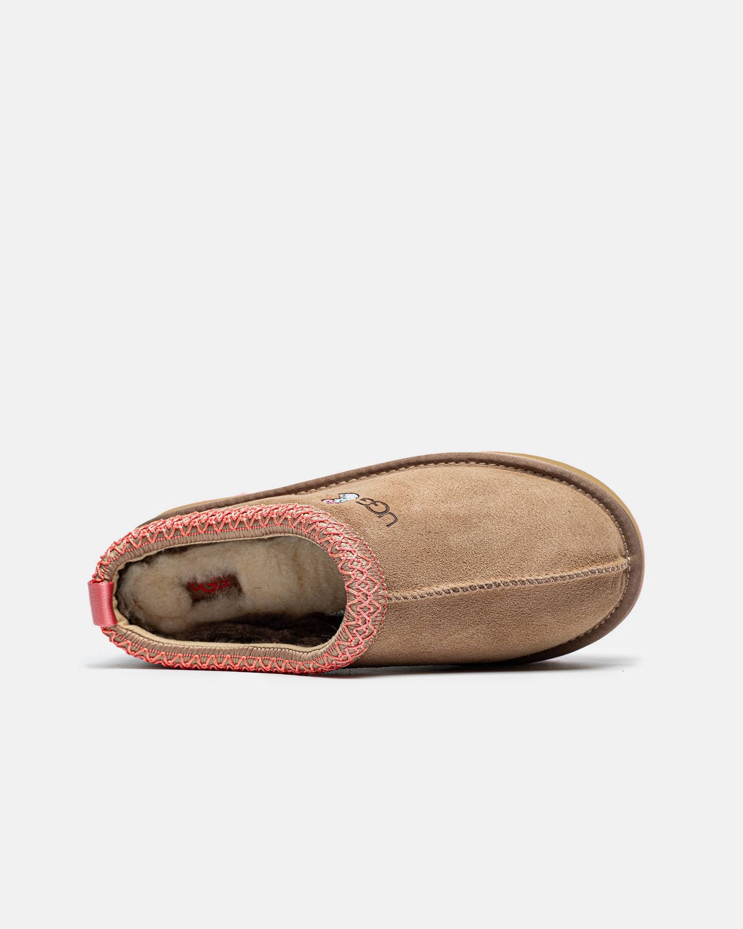 Ugg Tasman Platform Chesnut Love