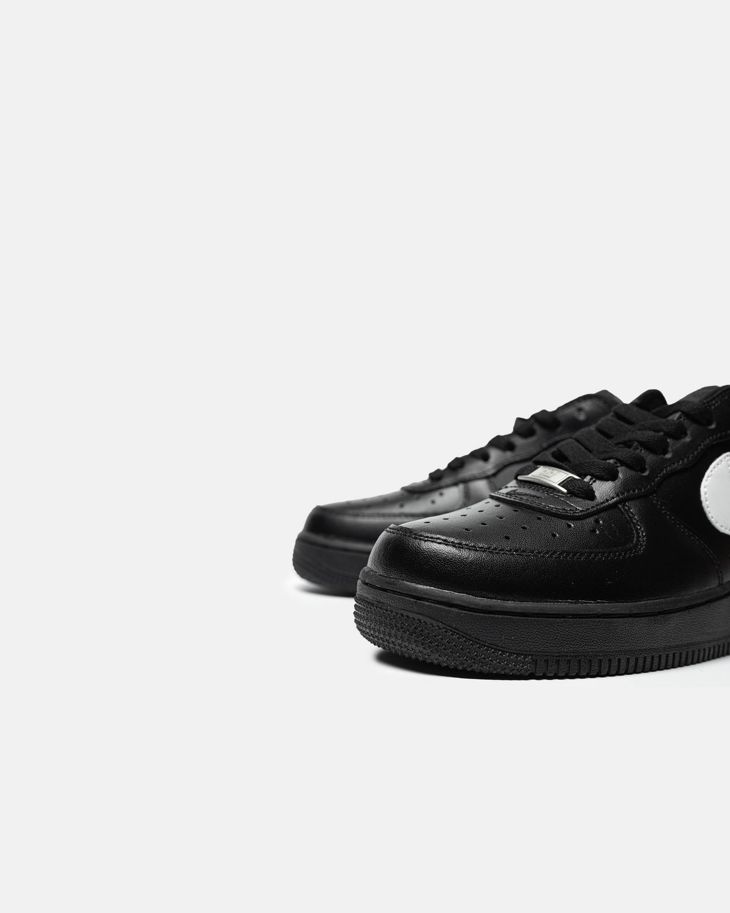 Nike Air Force 1 x Supreme Black ʼ2025