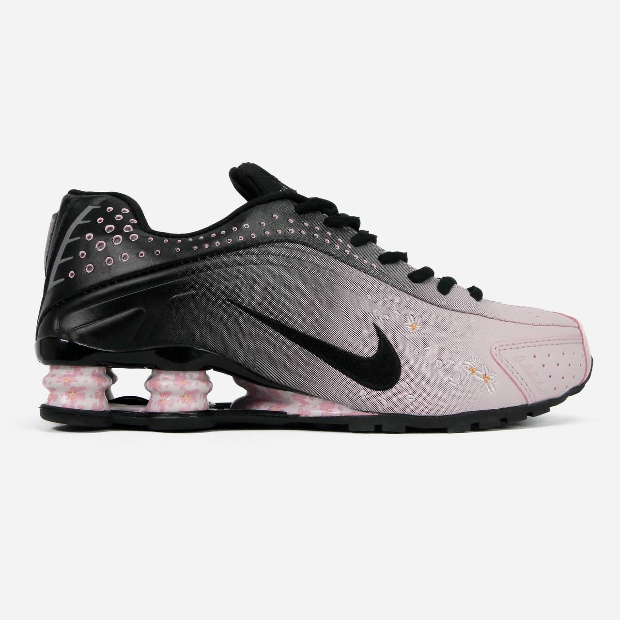 Nike Shox R4 Sakura Pink Black