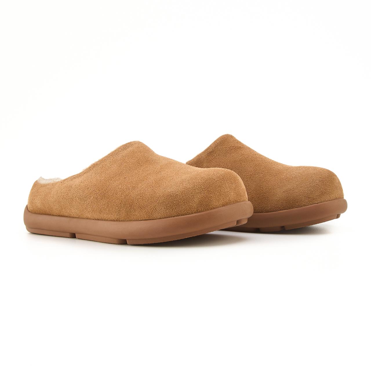 Ugg Slipper Chestnut