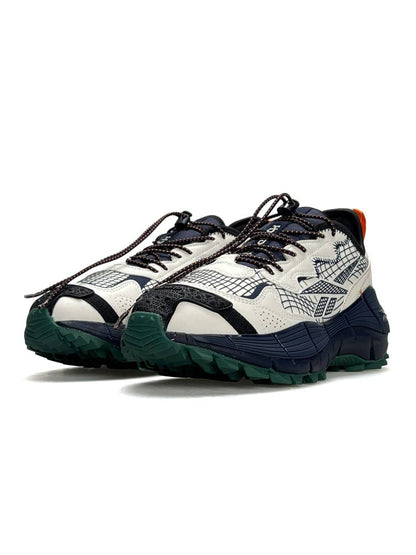 Reebok Zig Kinetica 2.5 Edge Gore-Tex Beige Navy