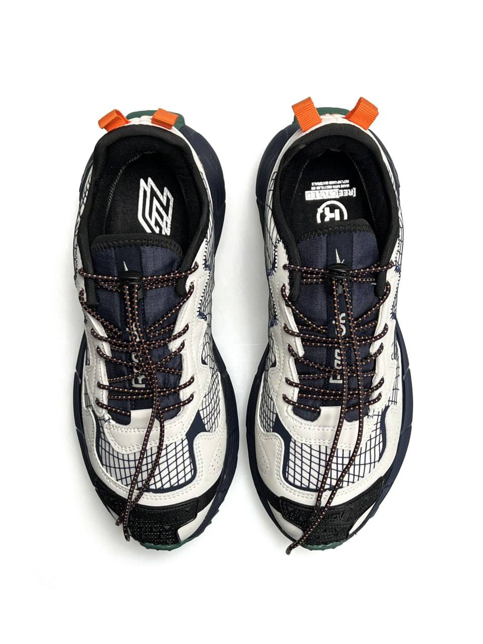 Reebok Zig Kinetica 2.5 Edge Gore-Tex Beige Navy