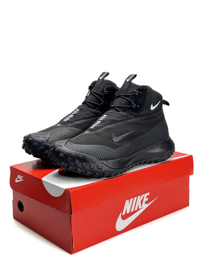 Nike ACG Mountain Fly High Fur Black