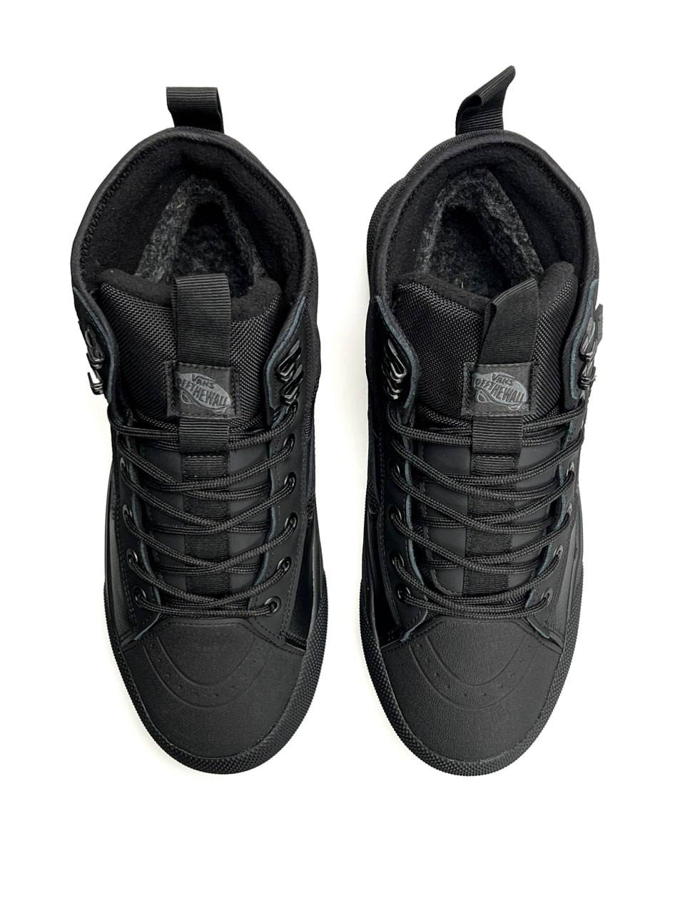 Vans Old Skool MTE-1 HI / Sk8-Hi MTE-3 Fur All Black