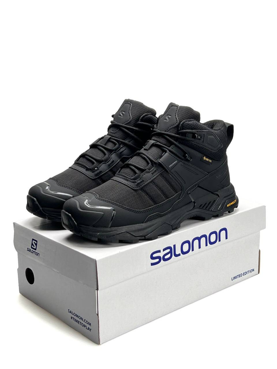 Salomon X Ultra 4 Mid Fur All Black