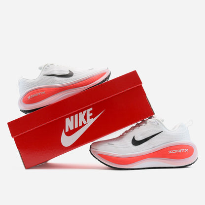 Nike Vomero 18 White