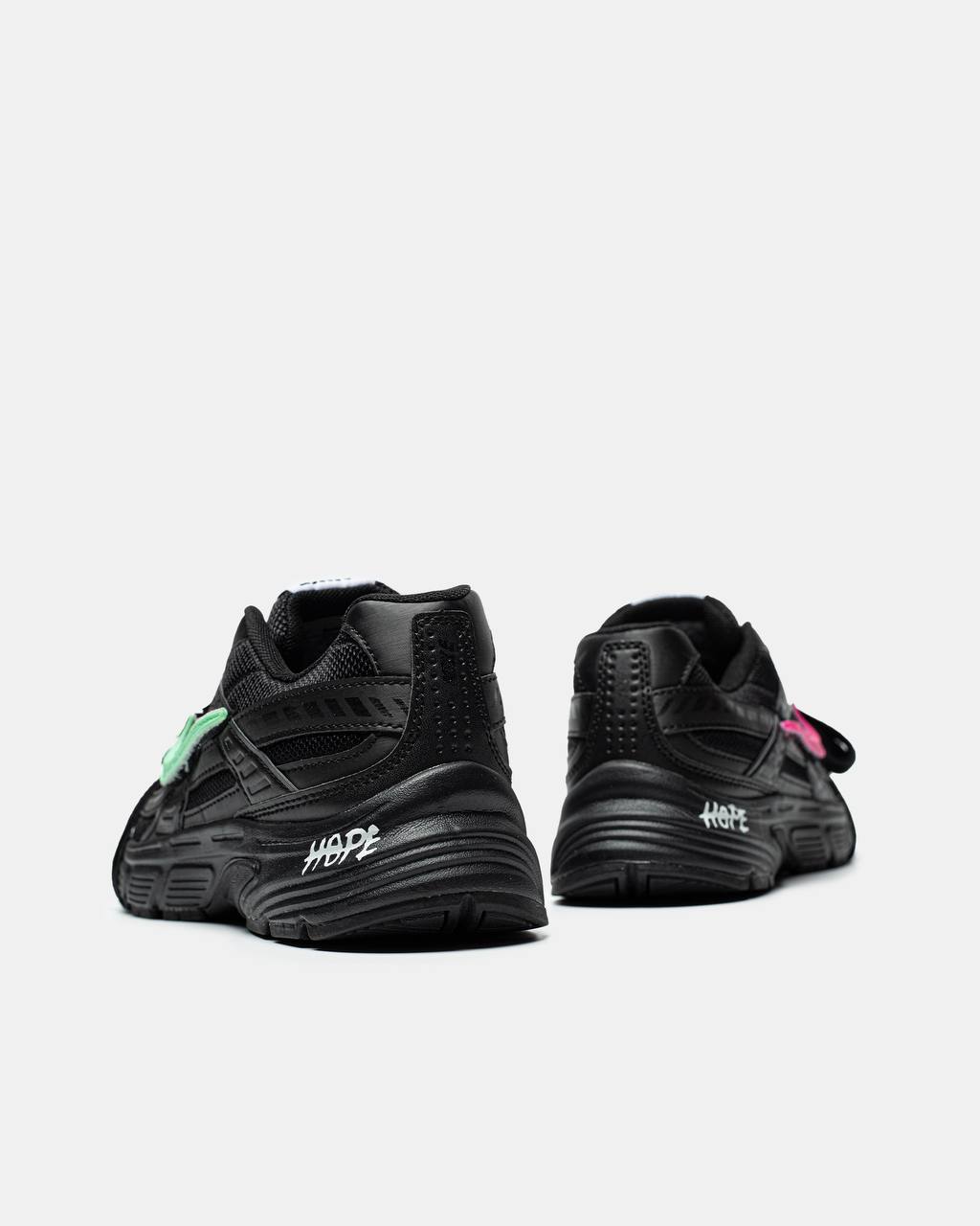 Nike Initiator Black Pink Green
