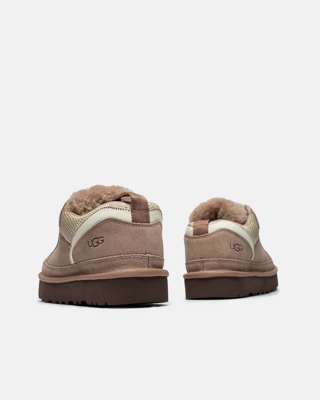UGG Lowmel Rocky Oak