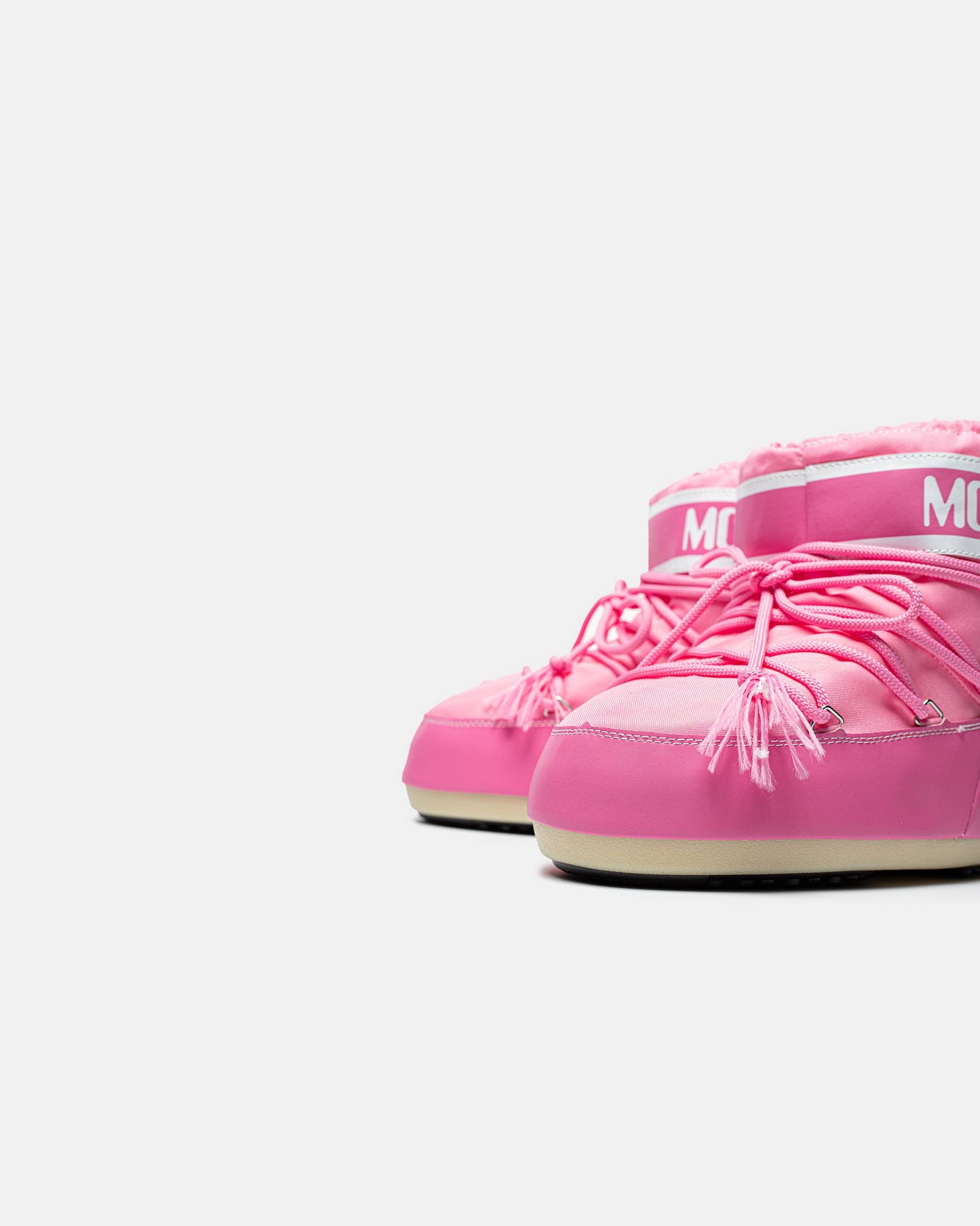 Moon Boot Icon Pink