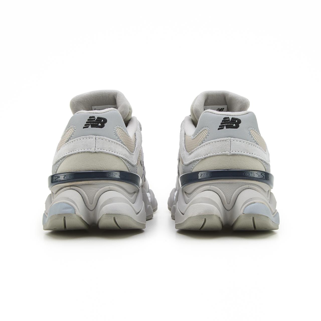 New Balance 9060 Light Grey