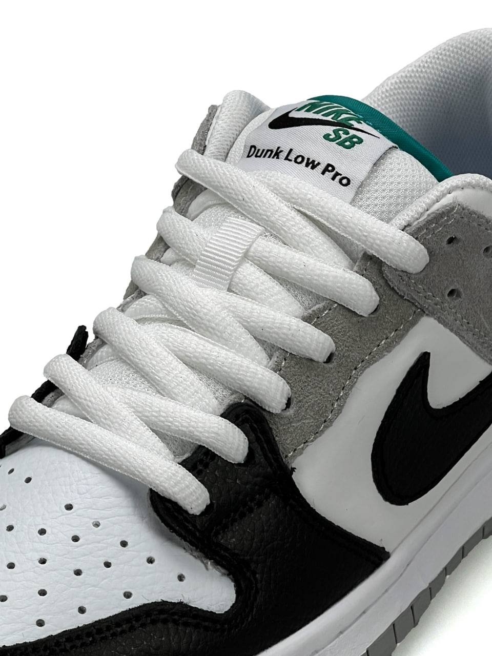 Nike SB Dunk Low Pro White Grey Black