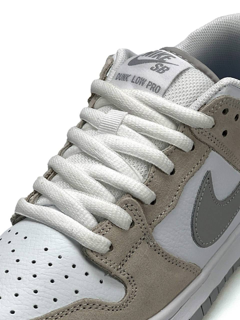Nike SB Dunk Low Pro Beige White Grey