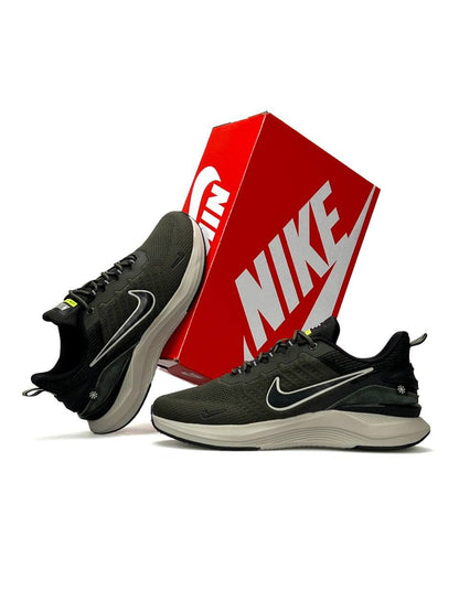 Nike Air Zoom Winflo Khaki Beige