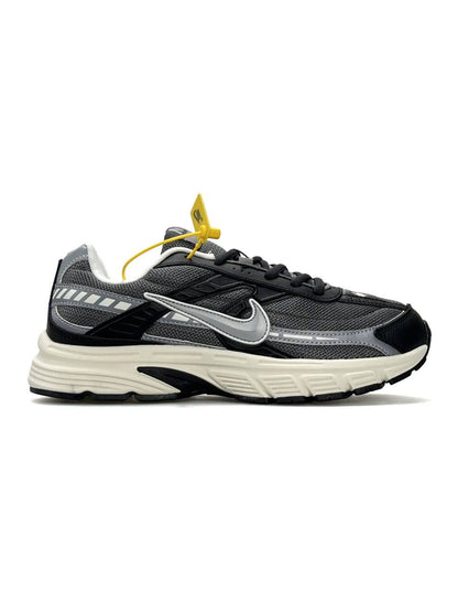 Nike Initiator Grey Beige