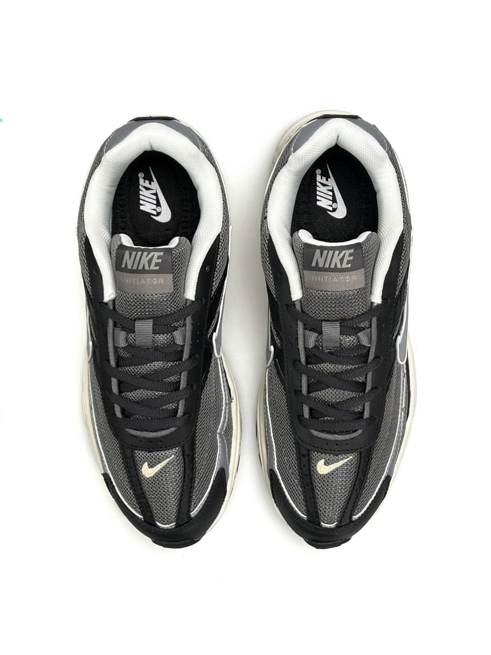 Nike Initiator Grey Beige