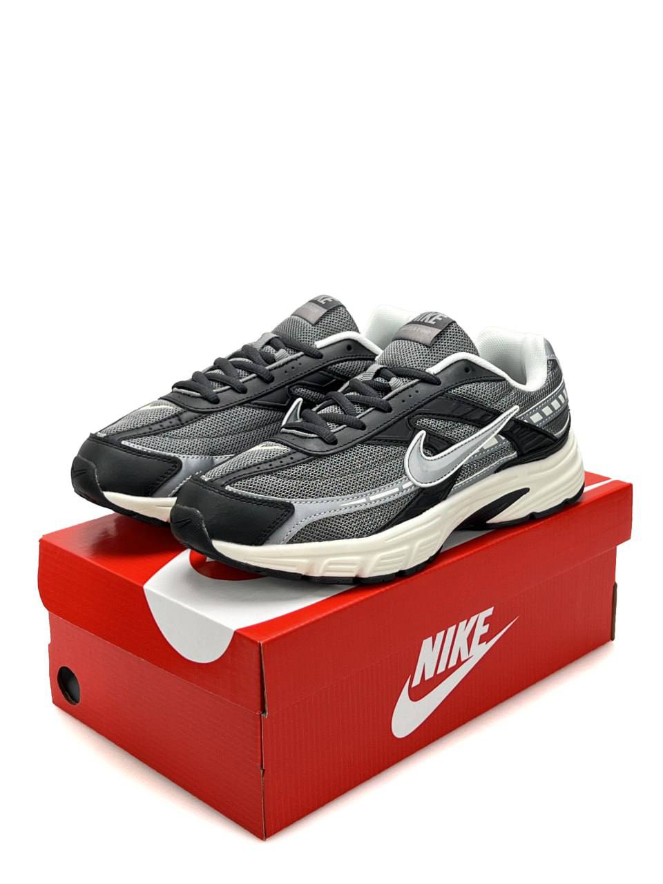 Nike Initiator Grey Beige