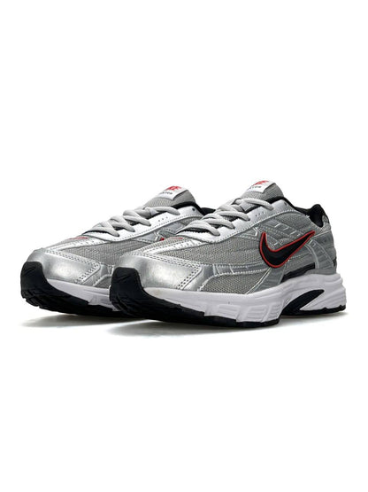 Nike Initiator Silver Grey