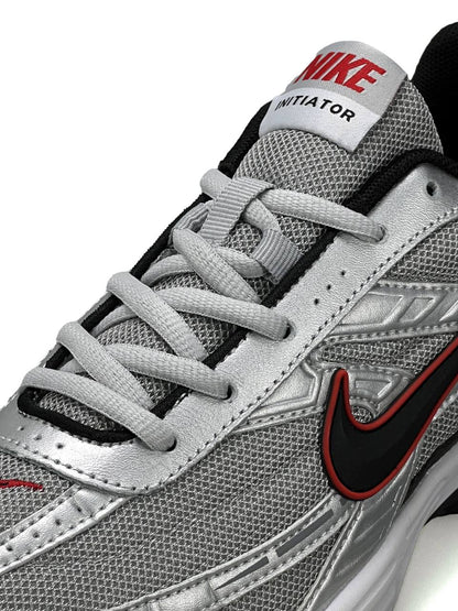 Nike Initiator Silver Grey