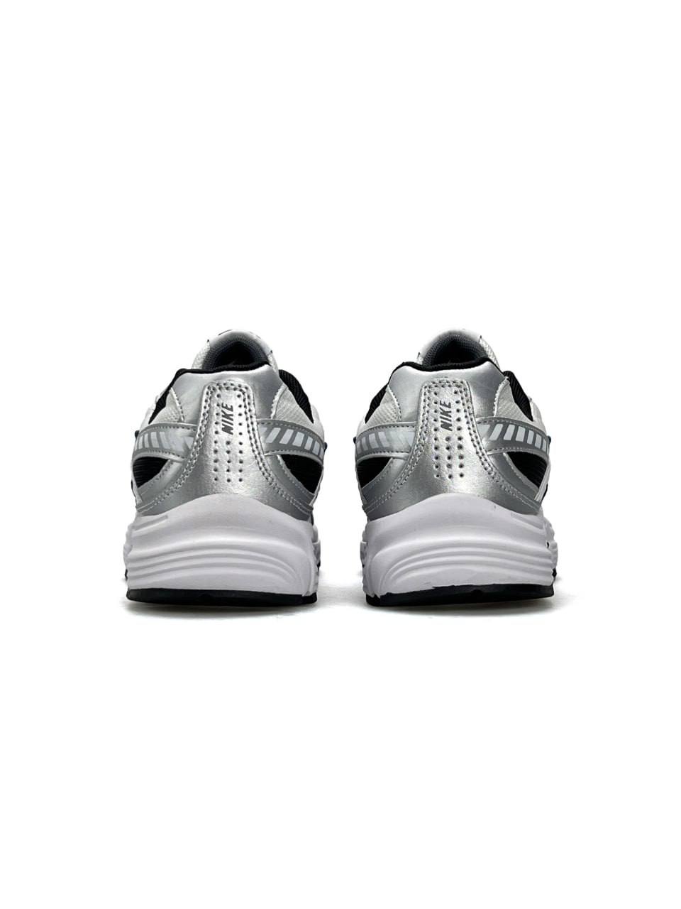 Nike Initiator White Silver Black