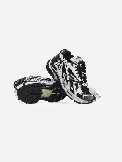 Balenciaga Runner Black White