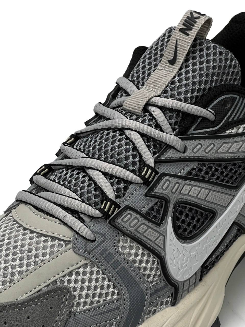 Nike V2K Grey Beige