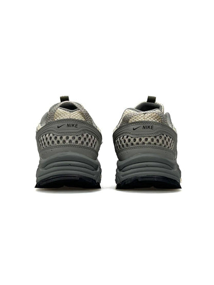 Nike V2K Khaki Beige