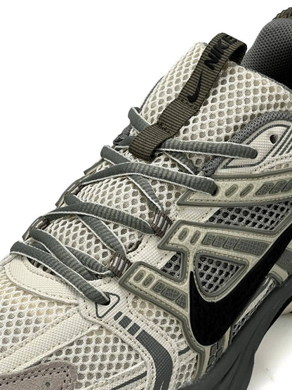 Nike V2K Khaki Beige