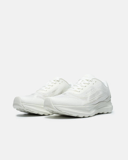Alo Yoga Runner Triple White