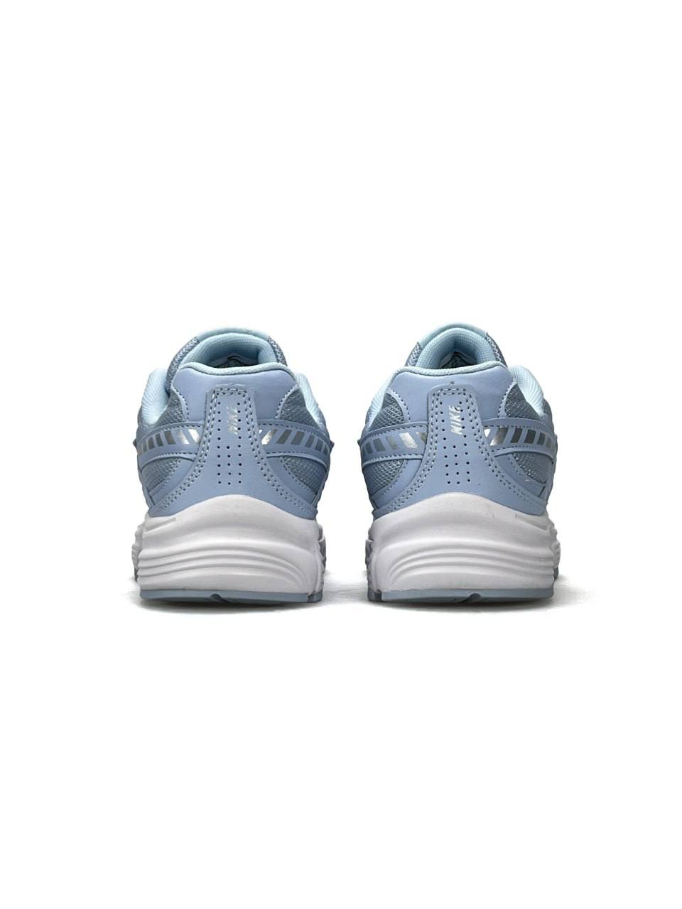 Nike Initiator Sky White