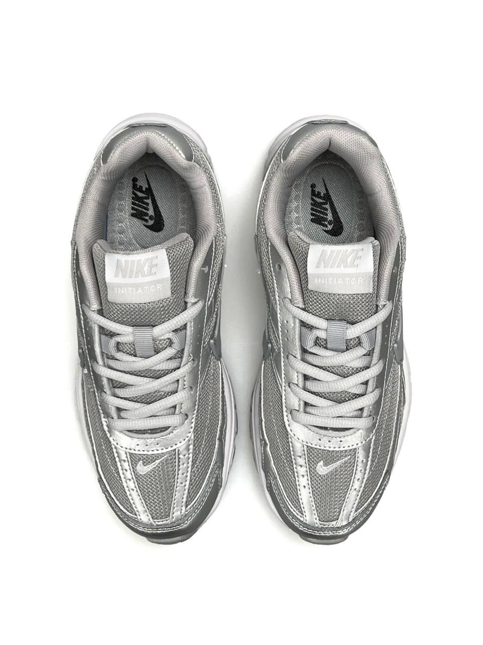 Nike Initiator Silver White