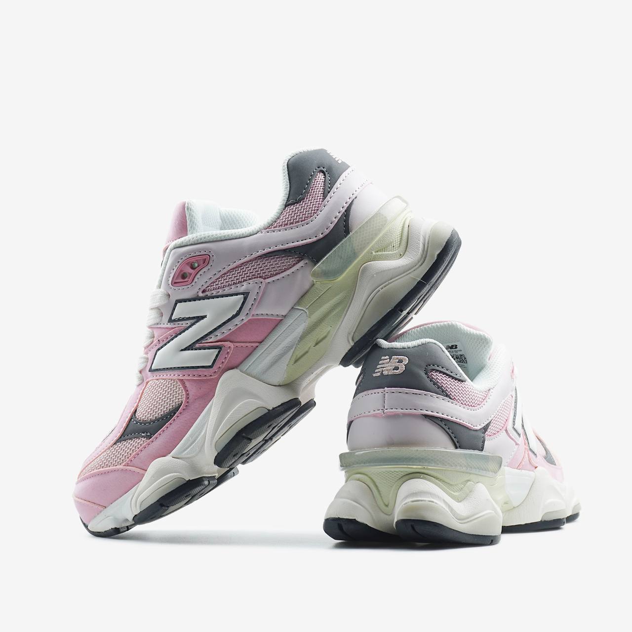New Balance 9060 Pink Granite