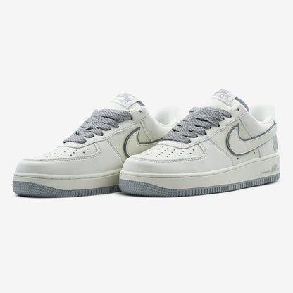 Nike Air Force 1 Low x Undefeated White Grey
