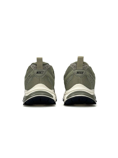 Nike Zoom Winflo Olive Beige