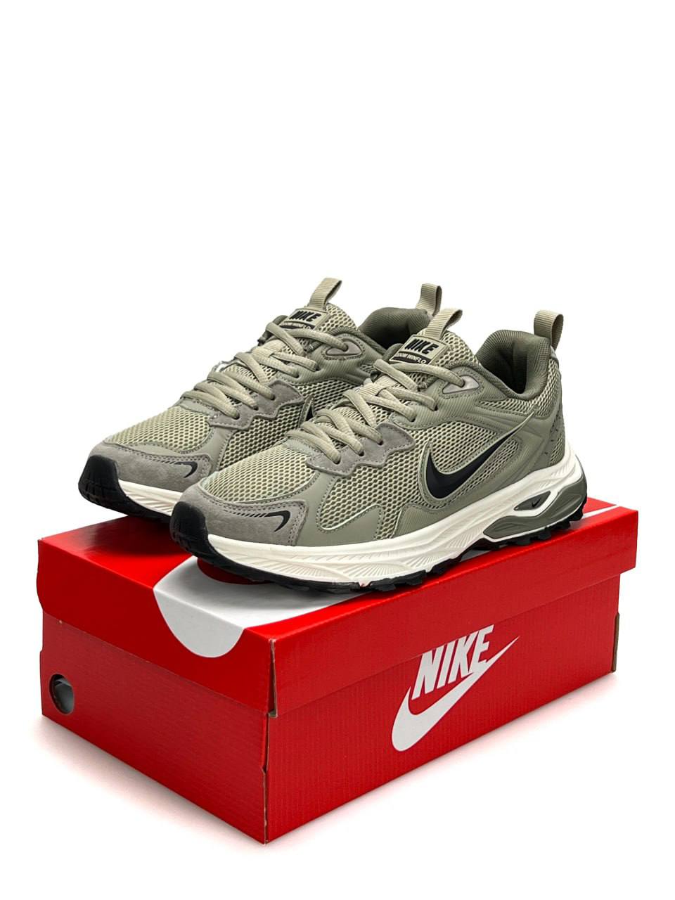 Nike Zoom Winflo Olive Beige