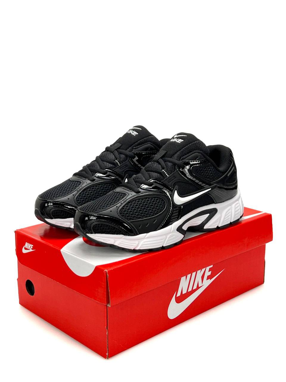 Nike V5 RNR Black White 2.0
