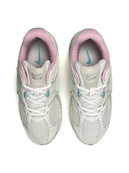 Nike V5 RNR White Pink