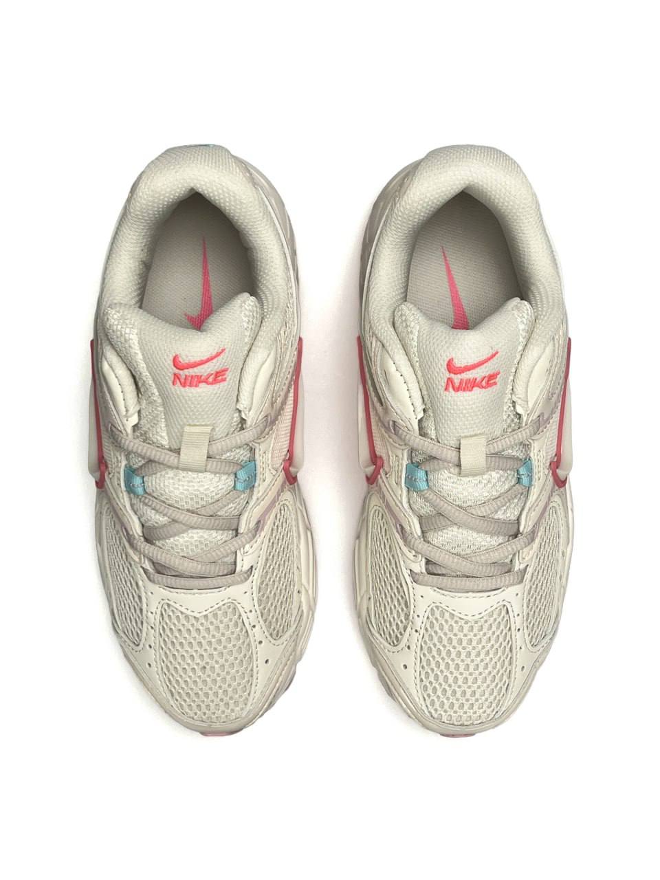 Nike V5 RNR Beige Pink