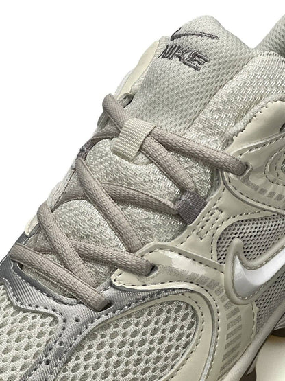 Nike V5 RNR Beige Metallic