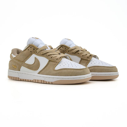 Nike SB Dunk Low Sail Beige