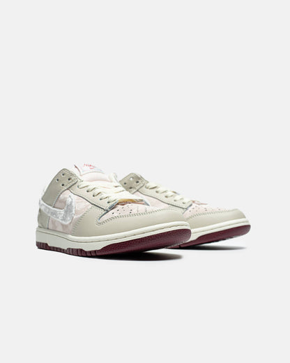 Nike SB Dunk Valentines Day