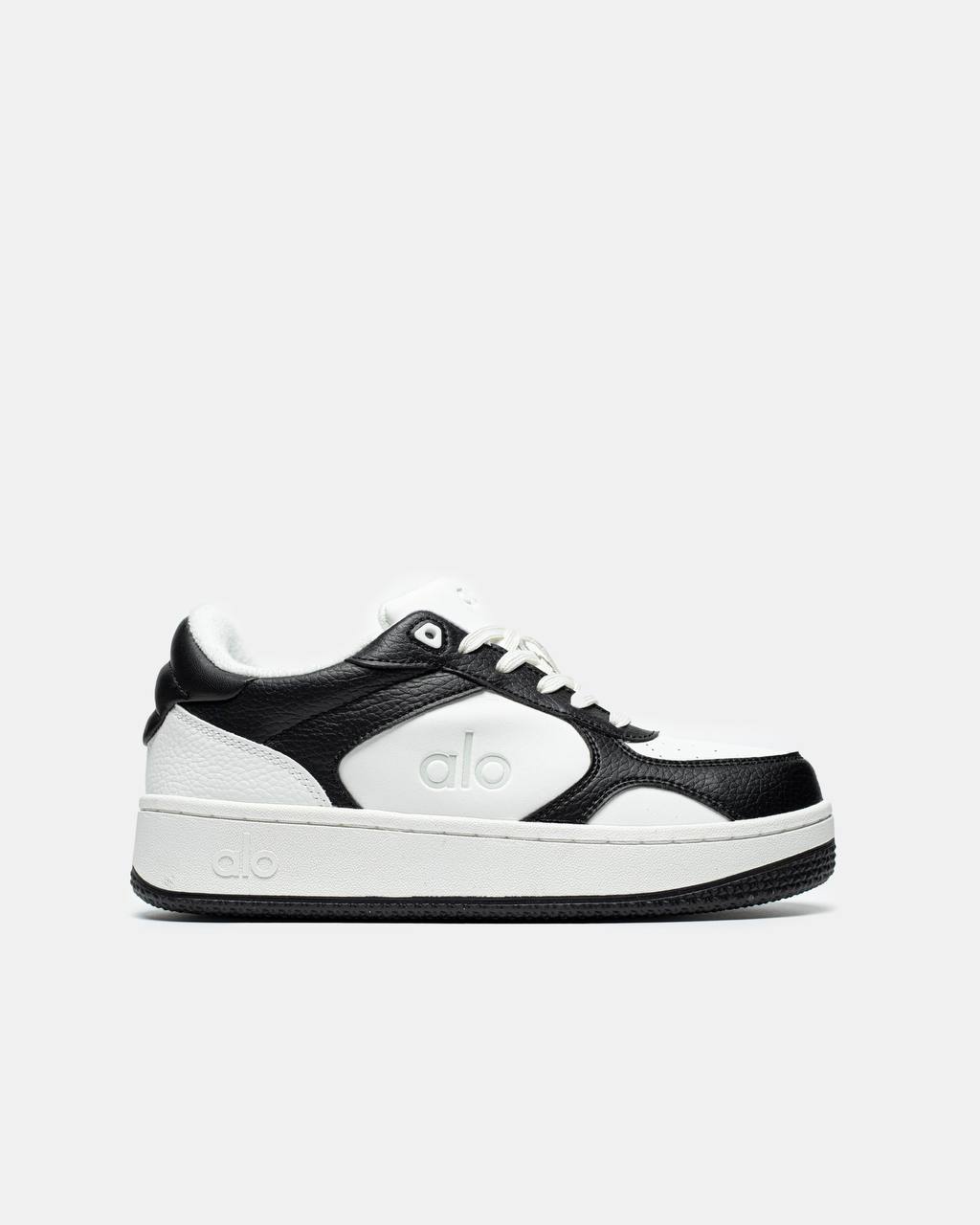 Alo Yoga Recovery Mode Sneaker Black White