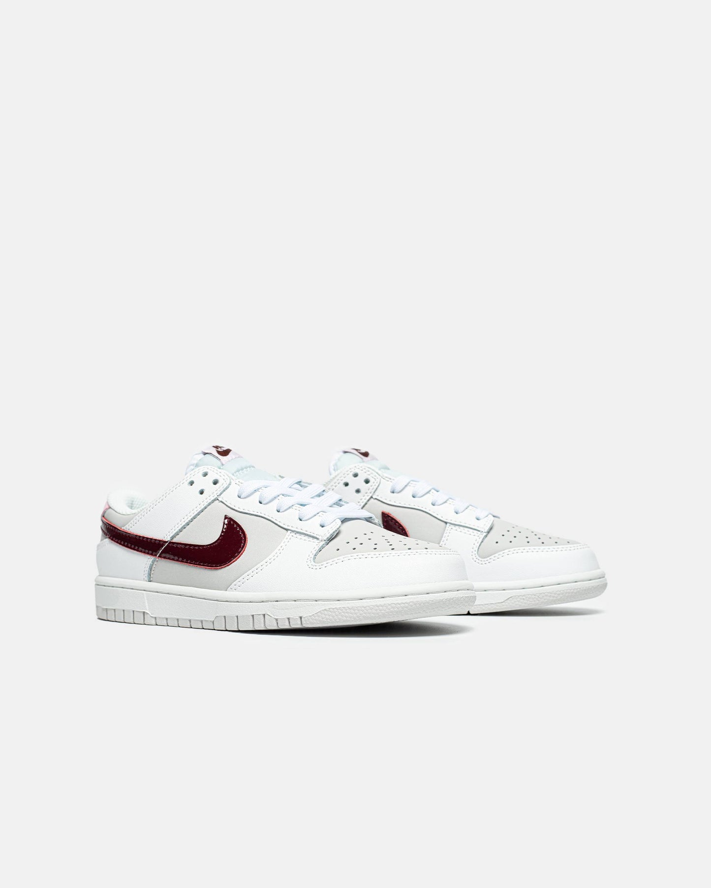 Nike SB Dunk Low Sail Burgundy Crush