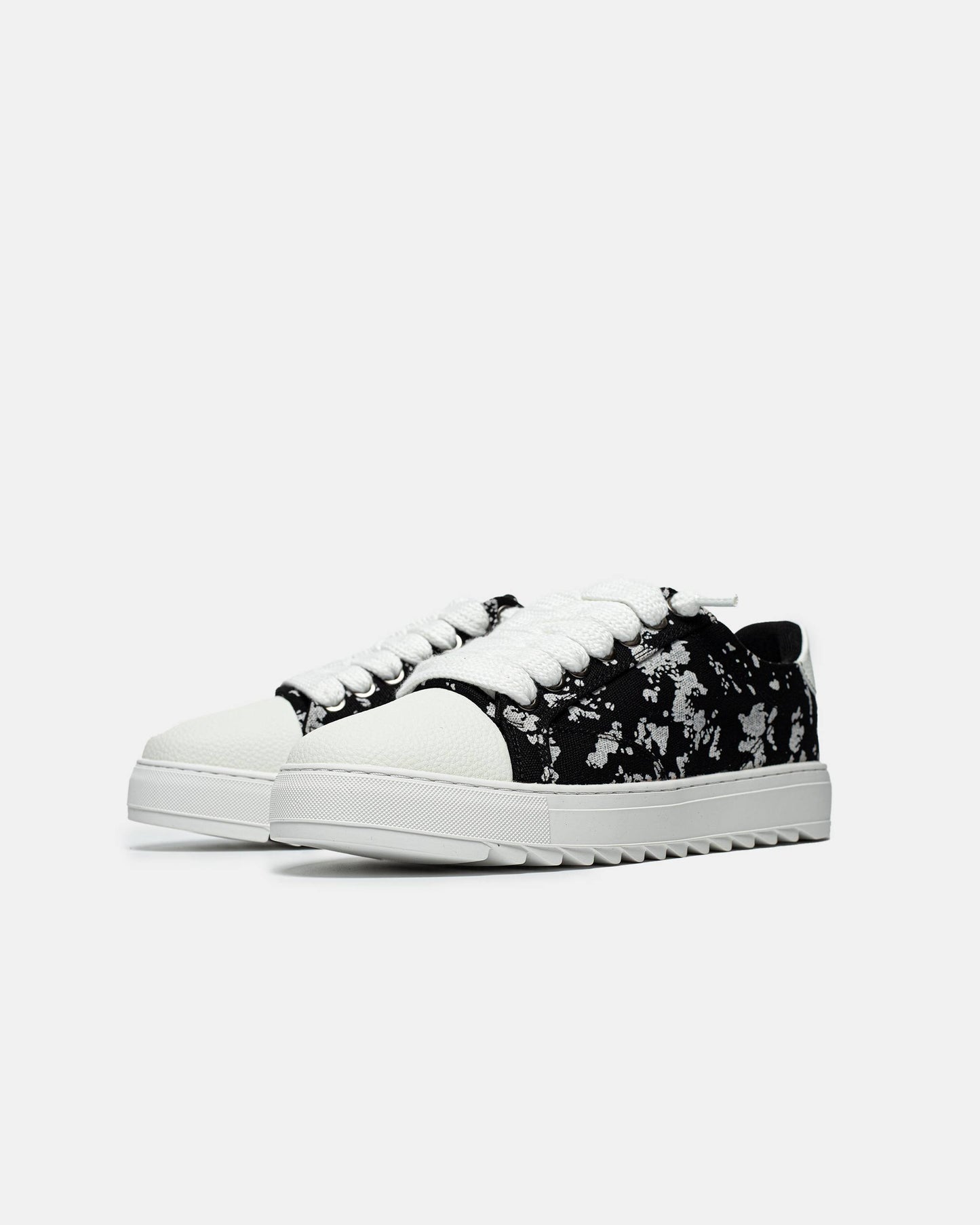 Numeris Acrylic Black White
