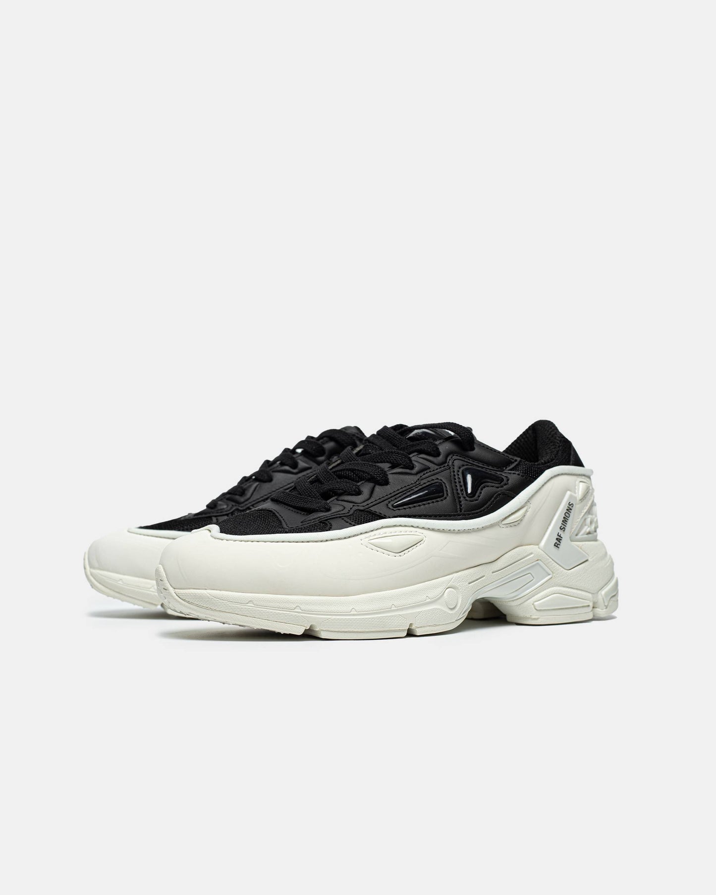 Raf Simons Pharaxus White Black