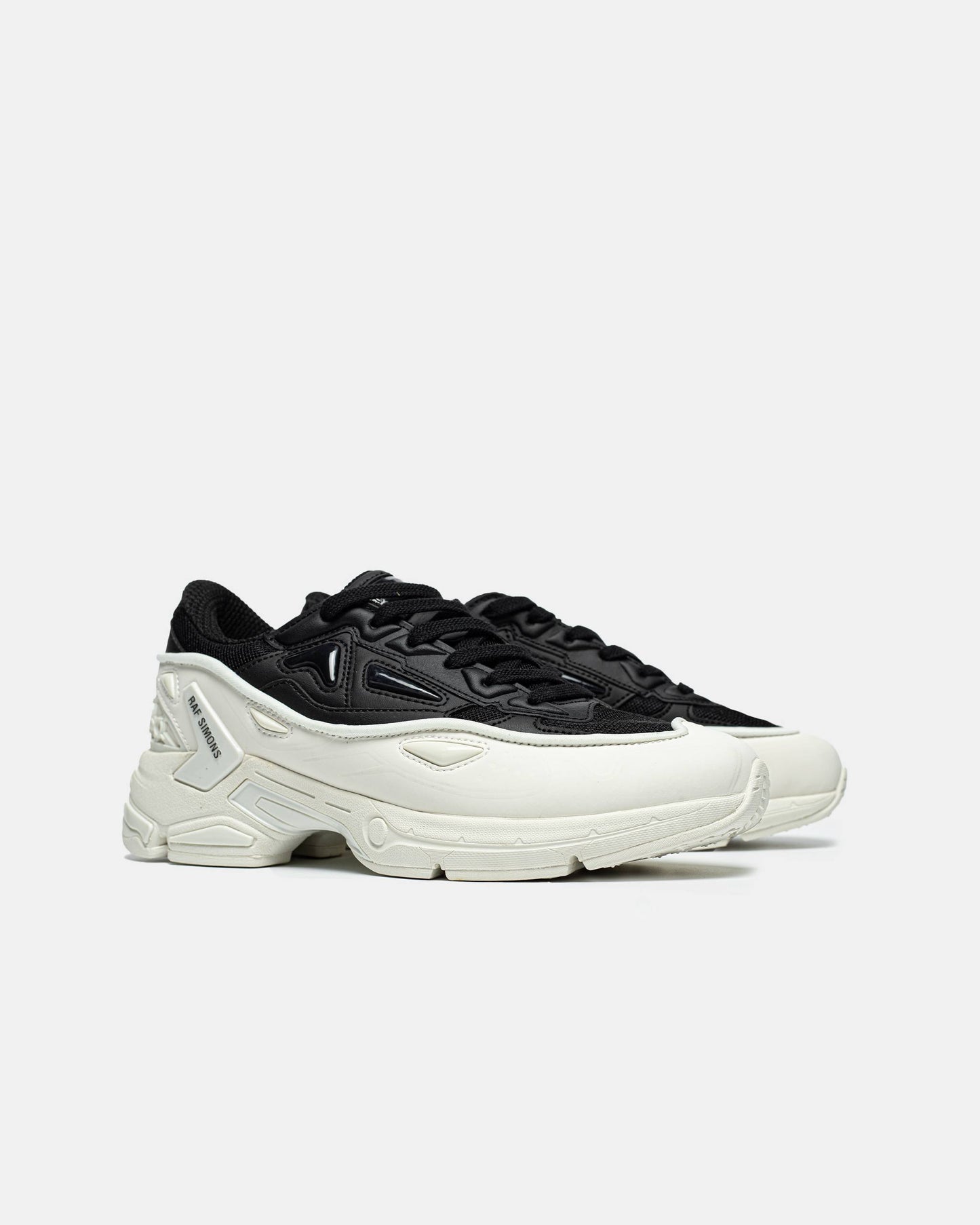Raf Simons Pharaxus White Black