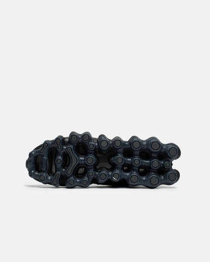 Nike Liquid Black