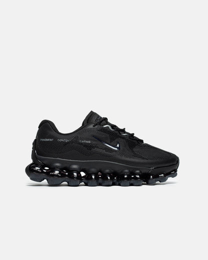 Nike Liquid Black