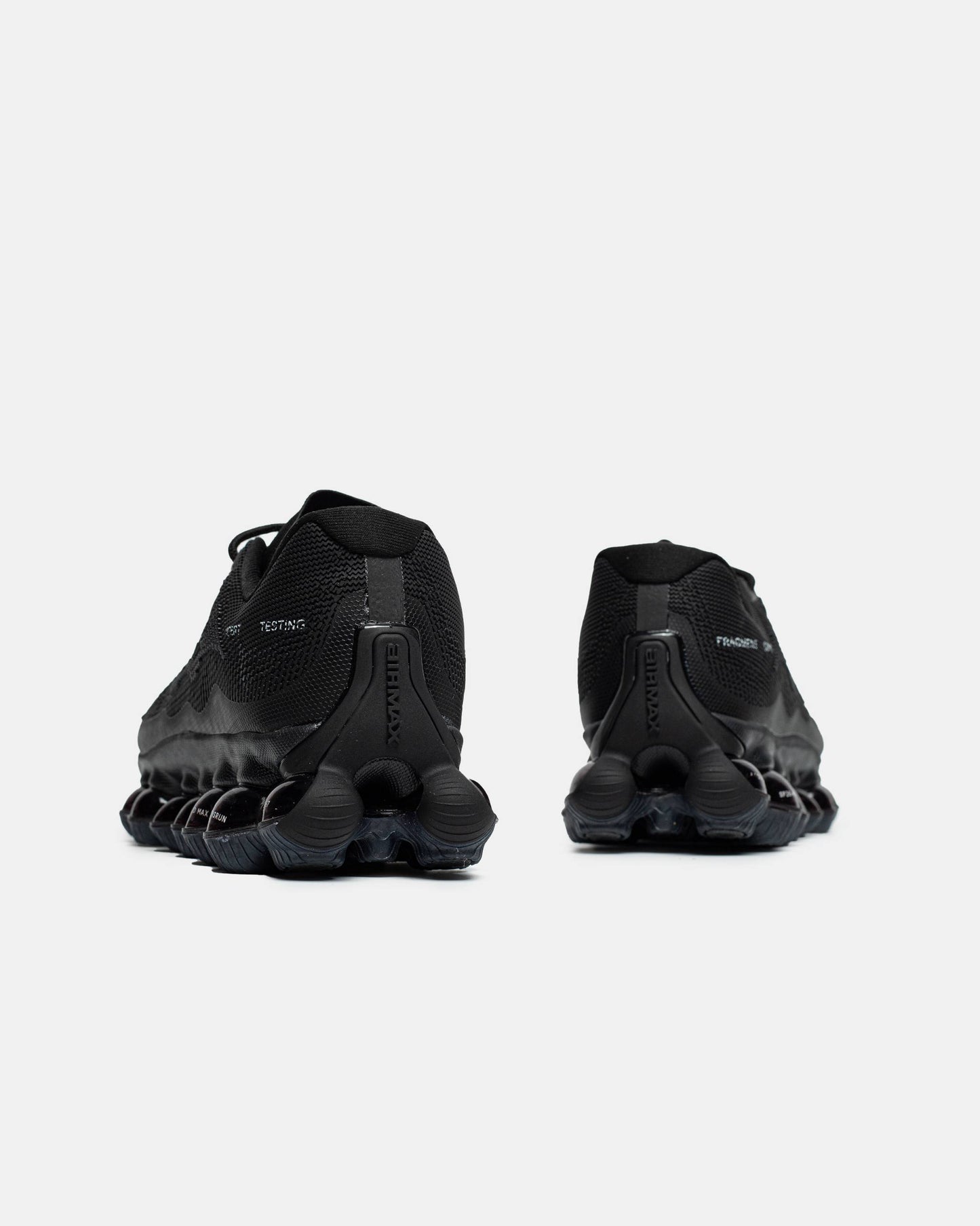Nike Liquid Black
