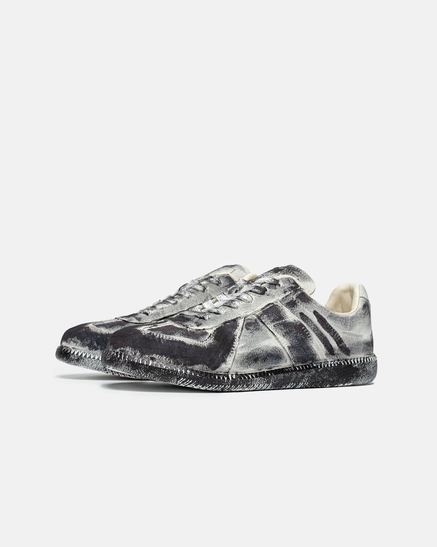 Maison Margiela Replica Grafit Paint
